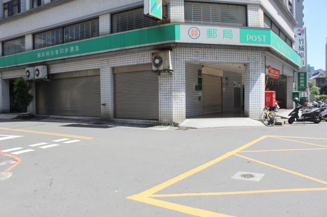 大業郵局大門廣告1-2